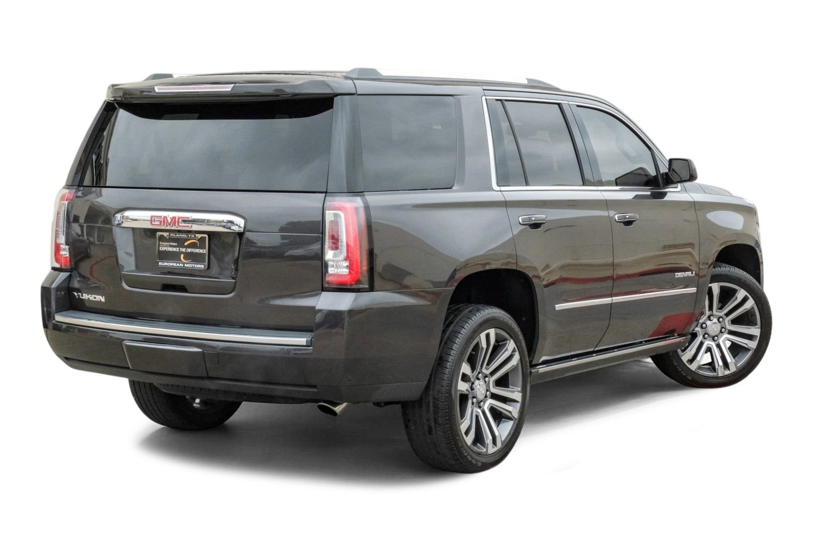 Used 2018 GMC Yukon Denali w/ Denali Ultimate Package RWD image 8