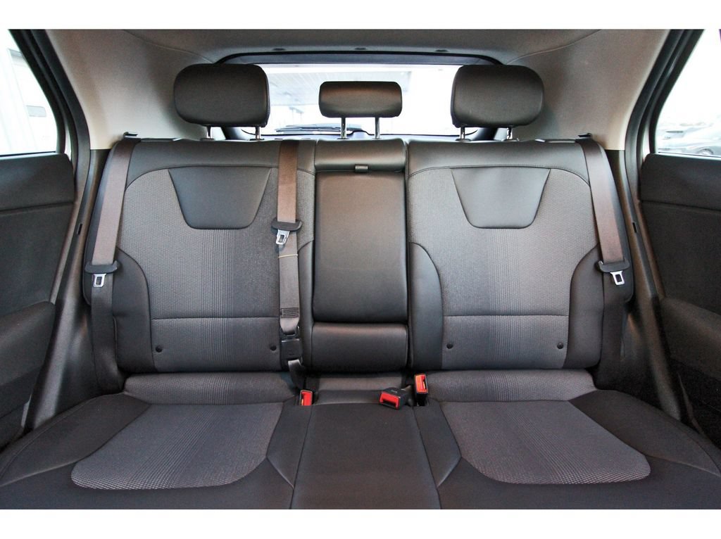 Used 2023 Kia Niro Wind FWD image 14