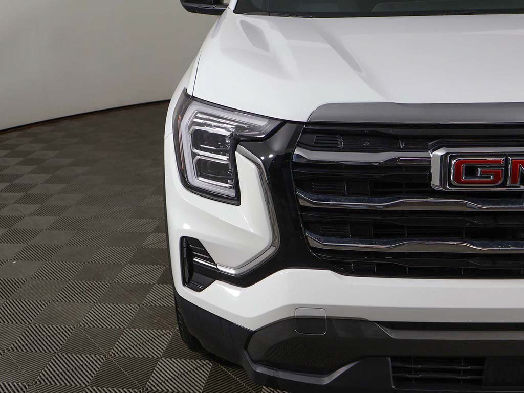 Used 2026 GMC Terrain Elevation FWD image 14