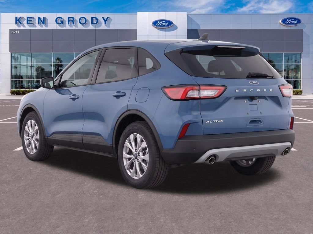 Used 2025 Ford Escape Active w/ Tech Pack #1 FWD image 6