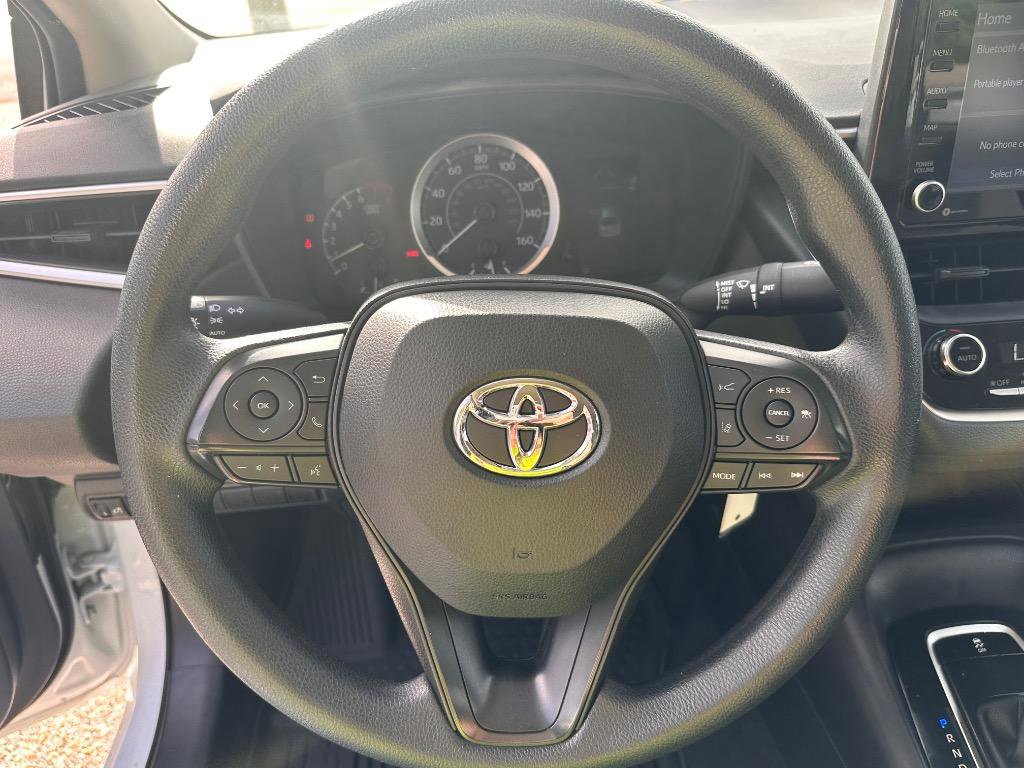 Used 2022 Toyota Corolla LE FWD image 11