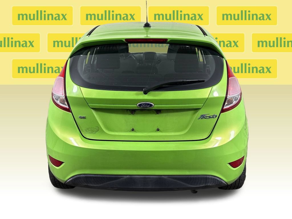 Used 2015 Ford Fiesta SE w/ Equipment Group 201A FWD image 9