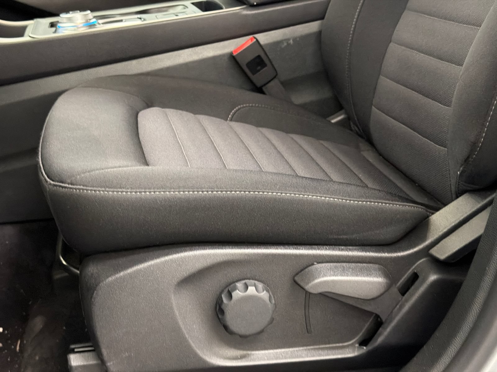 New 2024 Ford Edge SE AWD/4WD image 13