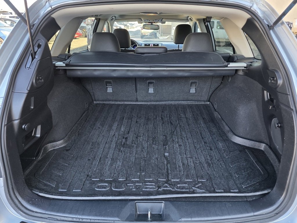 Used 2015 Subaru Outback 2.5i Limited image 14