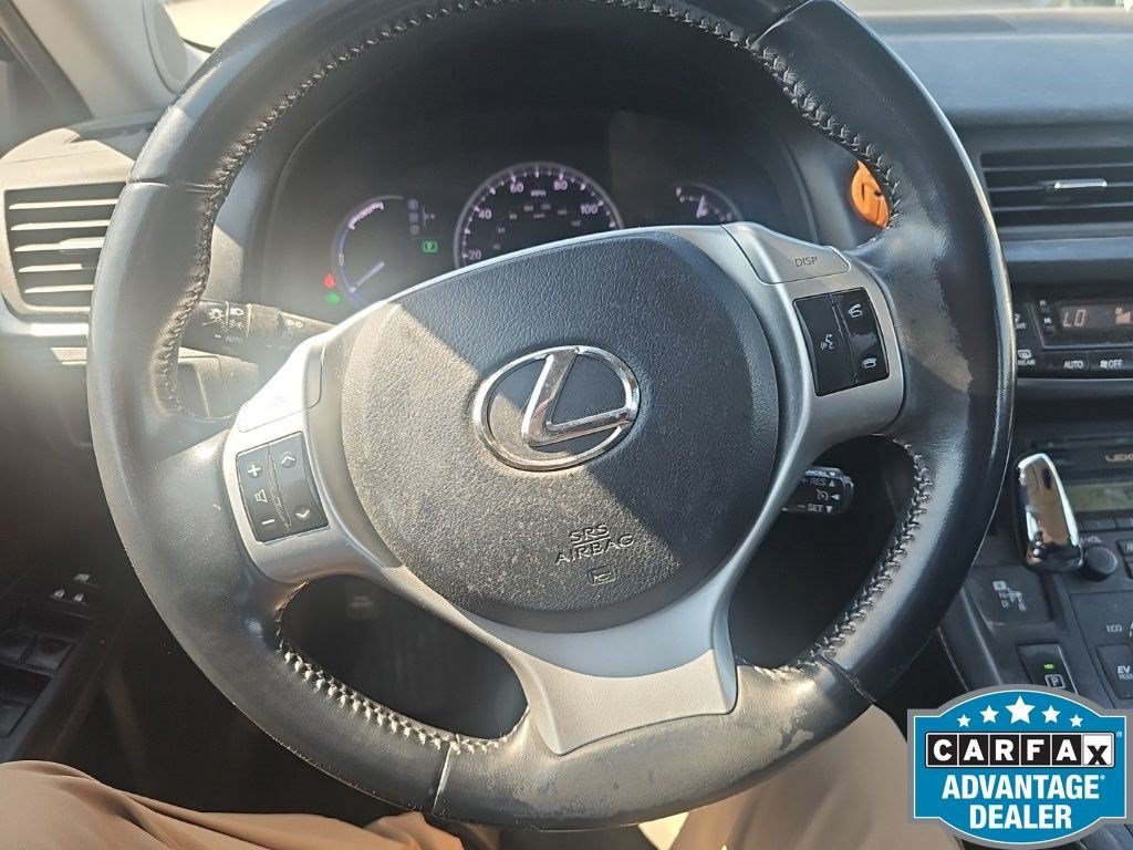 Used 2013 Lexus CT 200h w/ Premium Pkg FWD image 6
