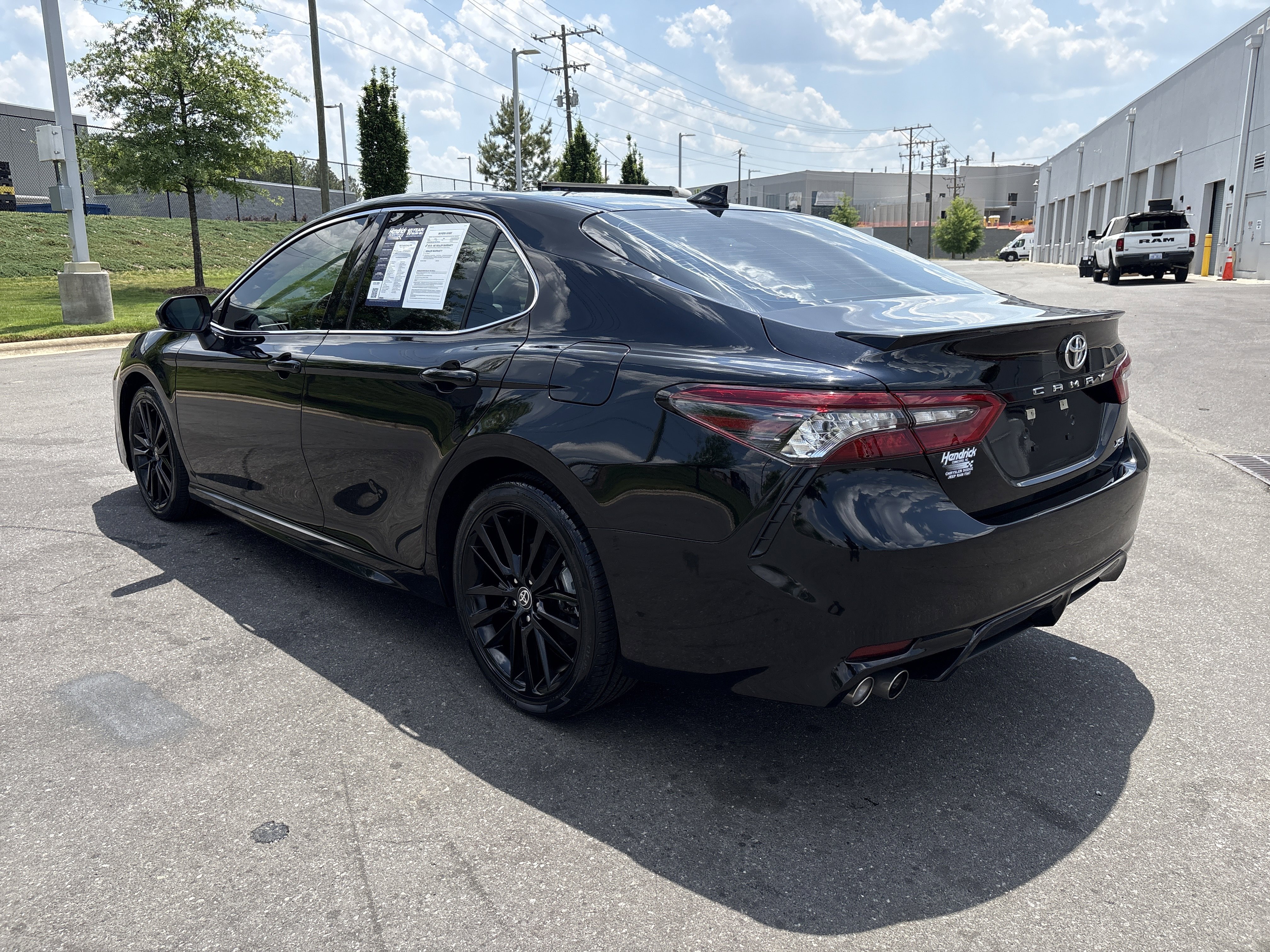 Used 2024 Toyota Camry XSE FWD image 7