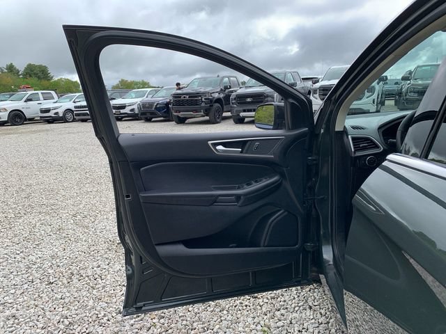 Used 2022 Ford Edge SEL w/ Convenience Package AWD/4WD image 19
