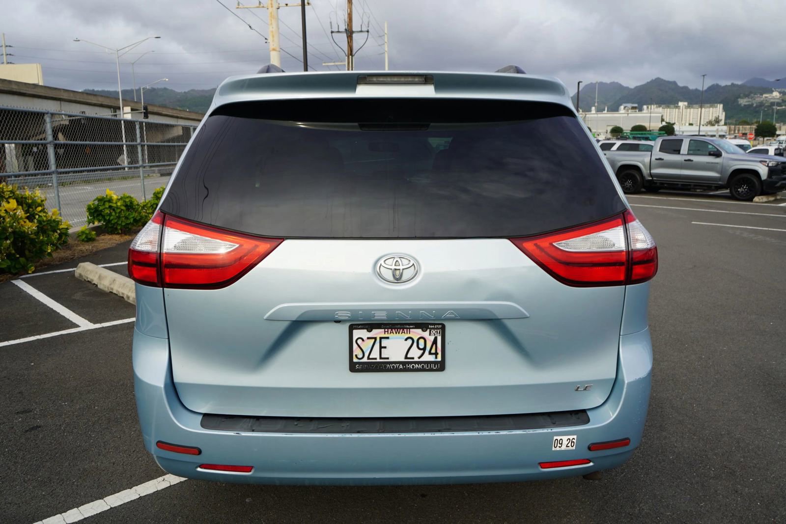 Used 2017 Toyota Sienna LE image 26