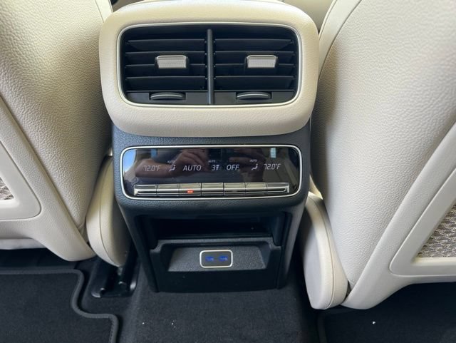 New 2026 Mercedes-Benz GLE 450e 4MATIC image 9