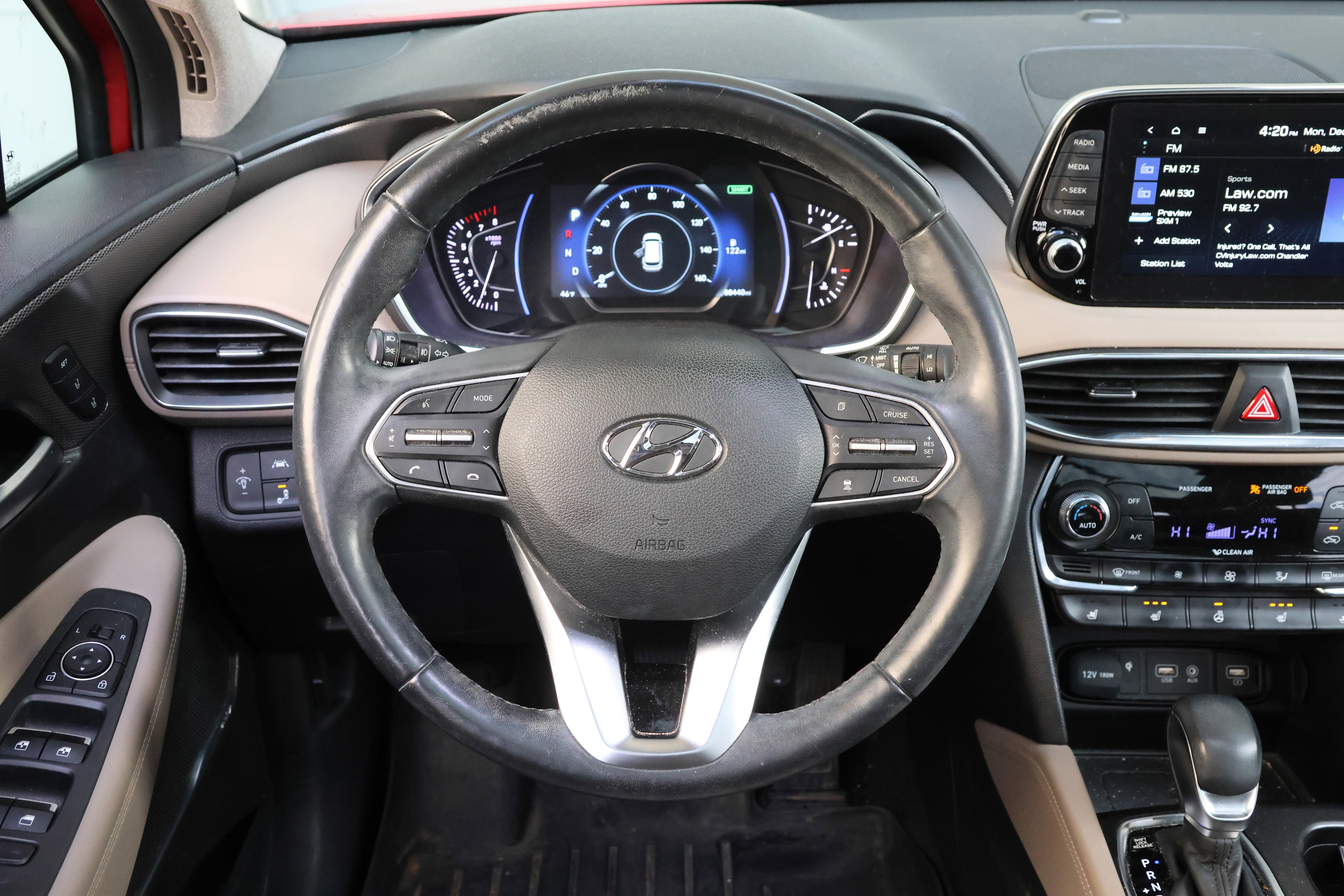 Used 2020 Hyundai Santa Fe Limited image 17