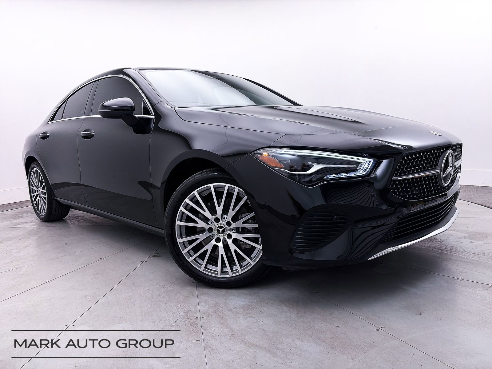 Used 2024 Mercedes-Benz CLA 250 4MATIC image 1