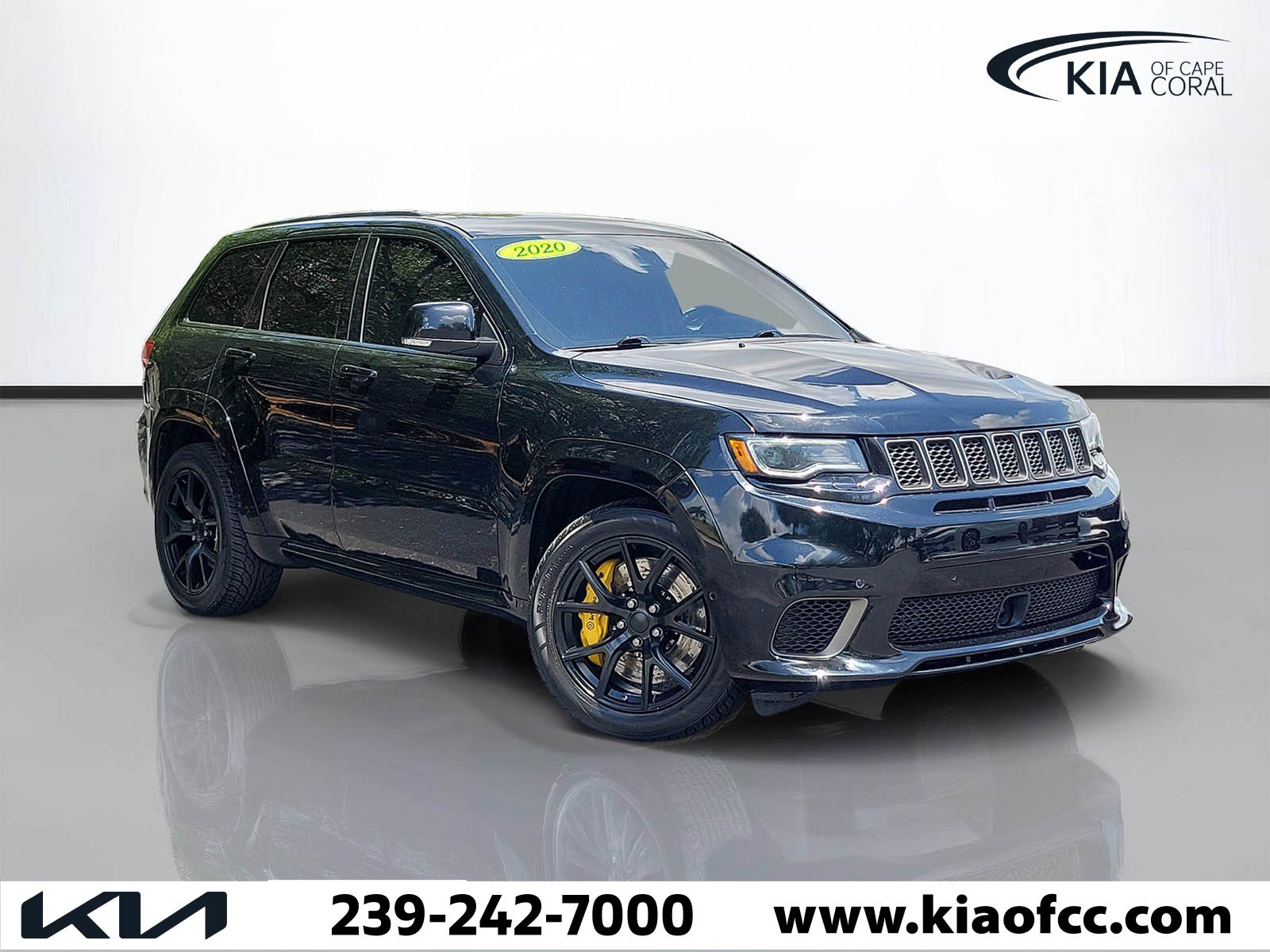 Used 2020 Jeep Grand Cherokee Trackhawk AWD/4WD image 1