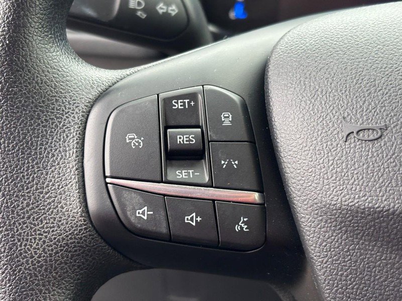 Used 2025 Ford Escape Active w/ Tech Pack #1 AWD/4WD image 19