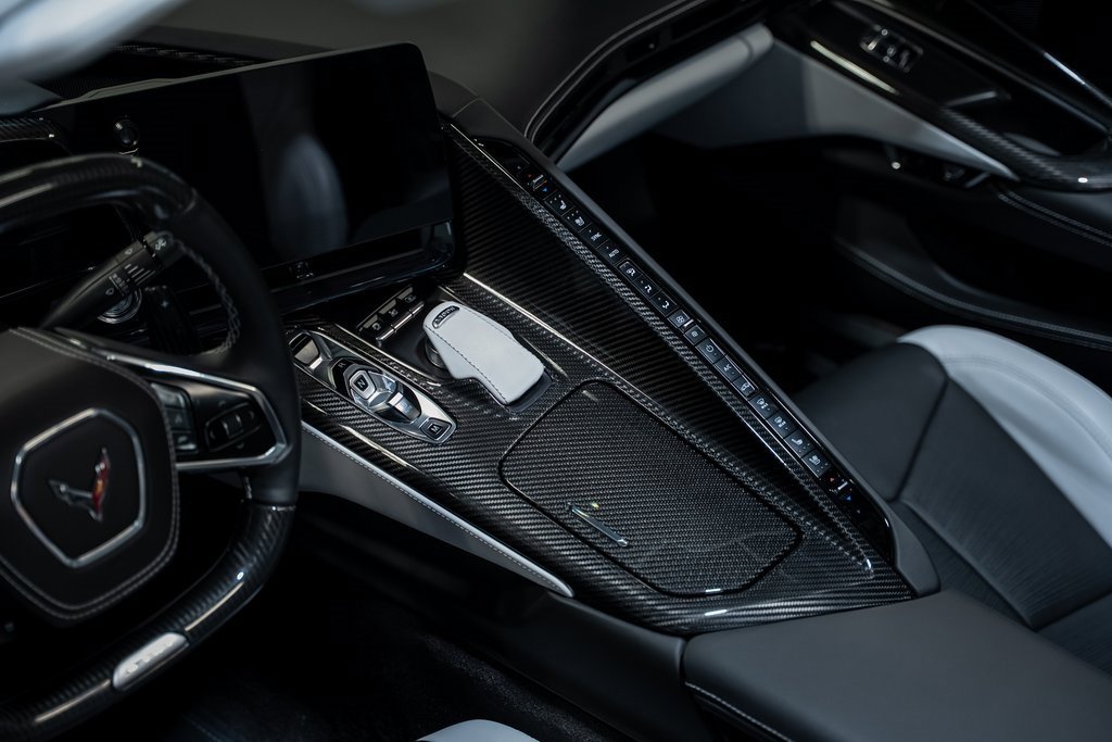 Used 2024 Chevrolet Corvette Stingray Premium Conv w/ 3LT image 64