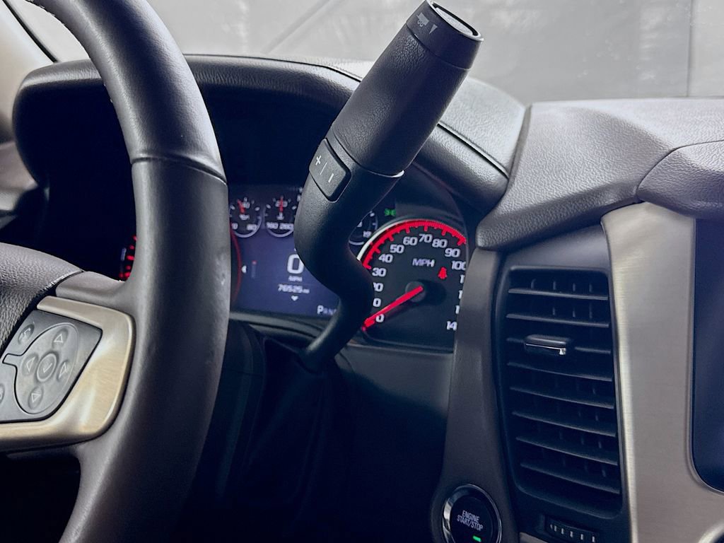 Used 2015 GMC Yukon Denali w/ Premium Package image 19