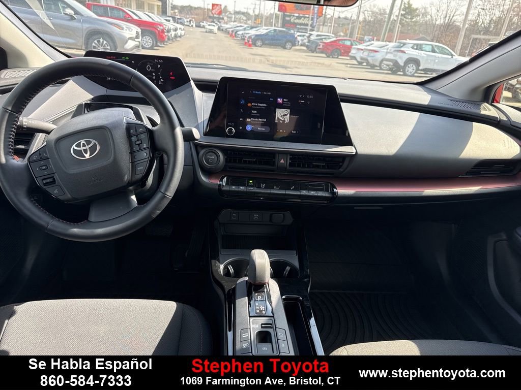 Used 2024 Toyota Prius Prime SE image 11