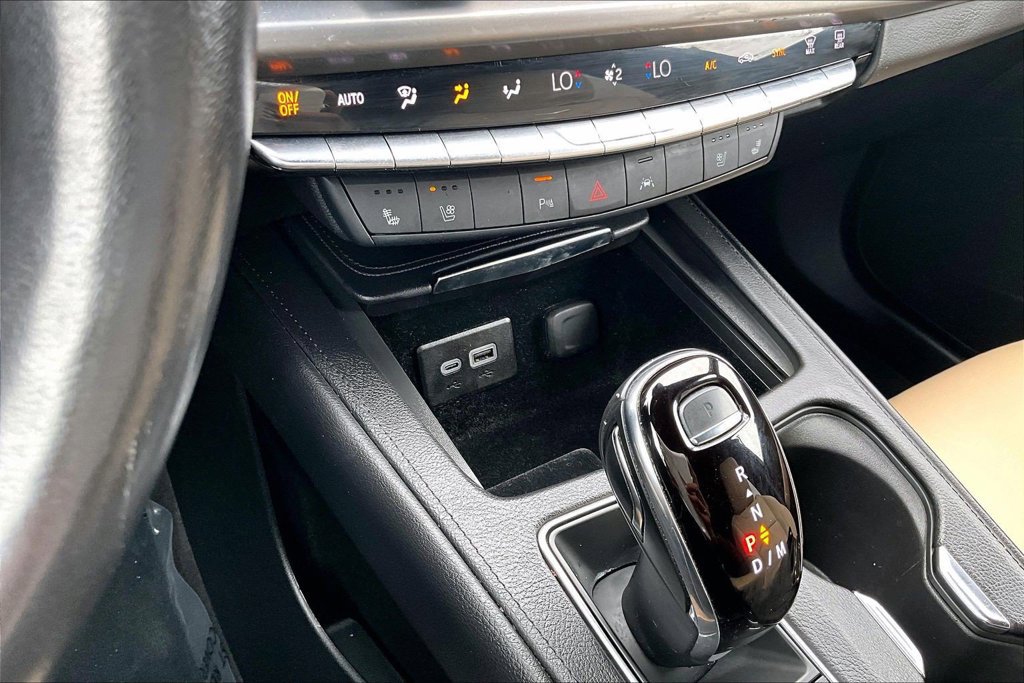 Used 2024 Cadillac XT4 Premium Luxury AWD/4WD image 15