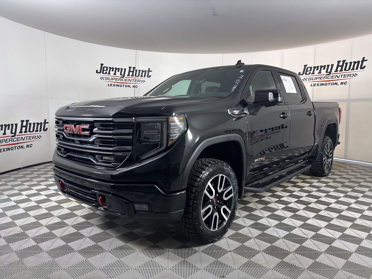 Used 2025 GMC Sierra 1500 AT4 w/ AT4 Premium Package