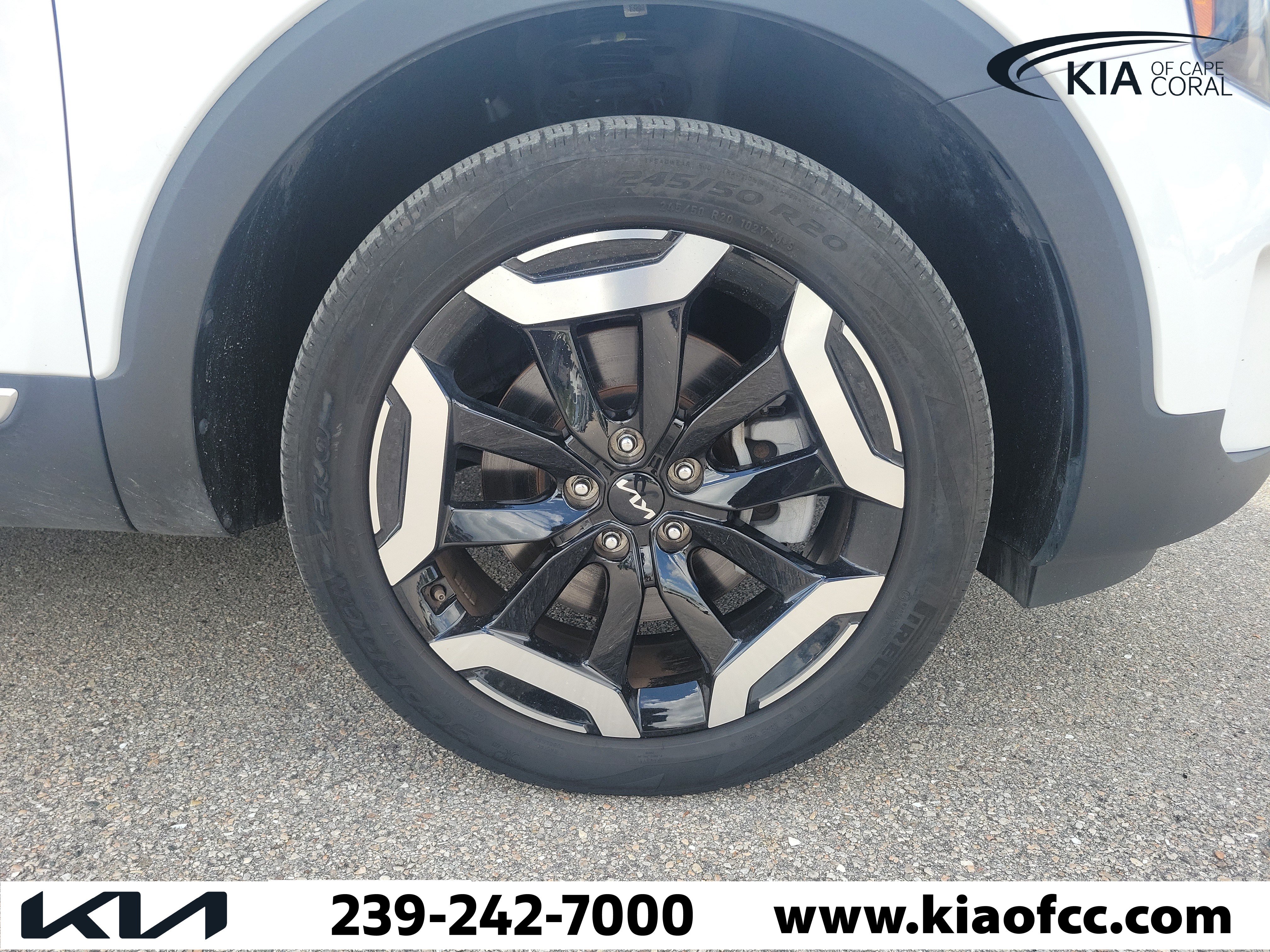 Certified 2025 Kia Telluride S AWD/4WD image 7