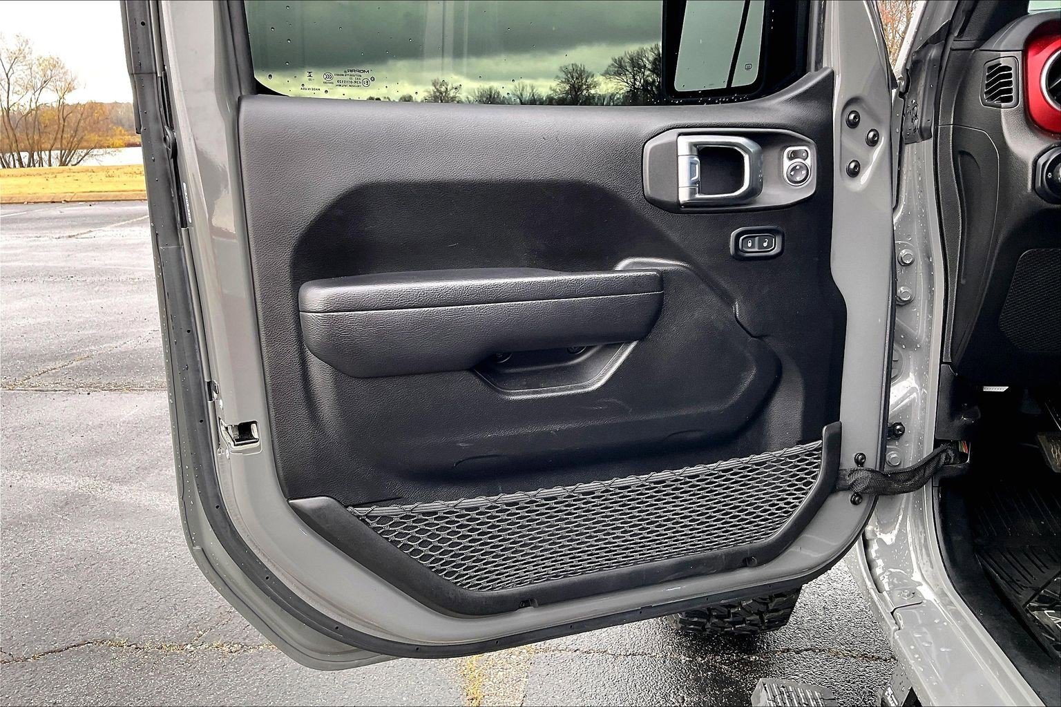 Used 2023 Jeep Gladiator Rubicon image 18