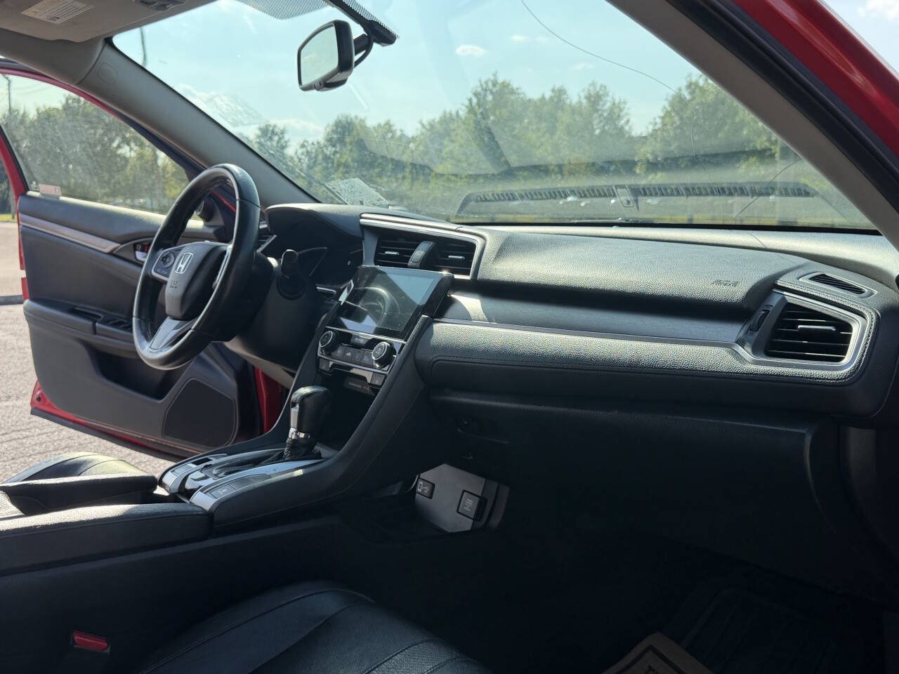 Used 2018 Honda Civic EX-L image 23