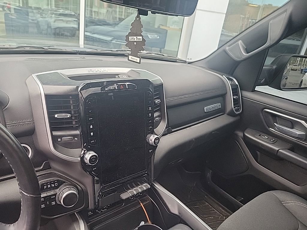 Used 2022 RAM 1500 Big Horn AWD/4WD image 23
