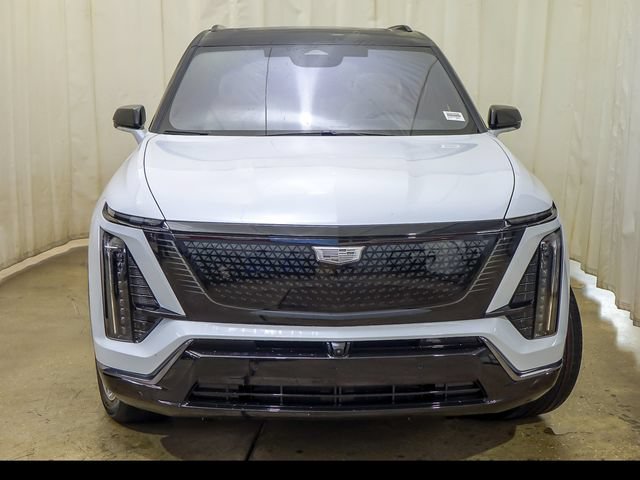 New 2027 Cadillac Vistiq Sport w/ LPO, Floor Liner Package AWD/4WD image 5