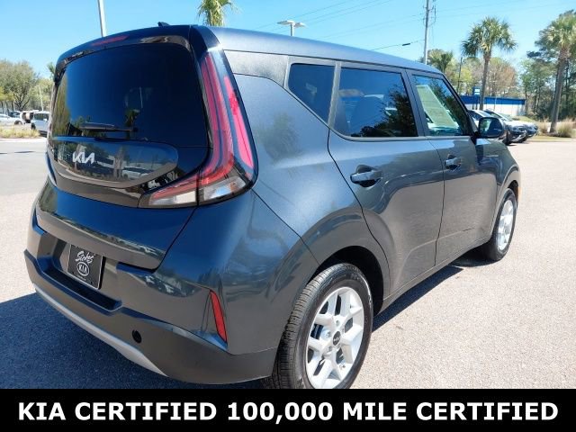 Certified 2025 Kia Soul LX w/ LX Technology Package image 5