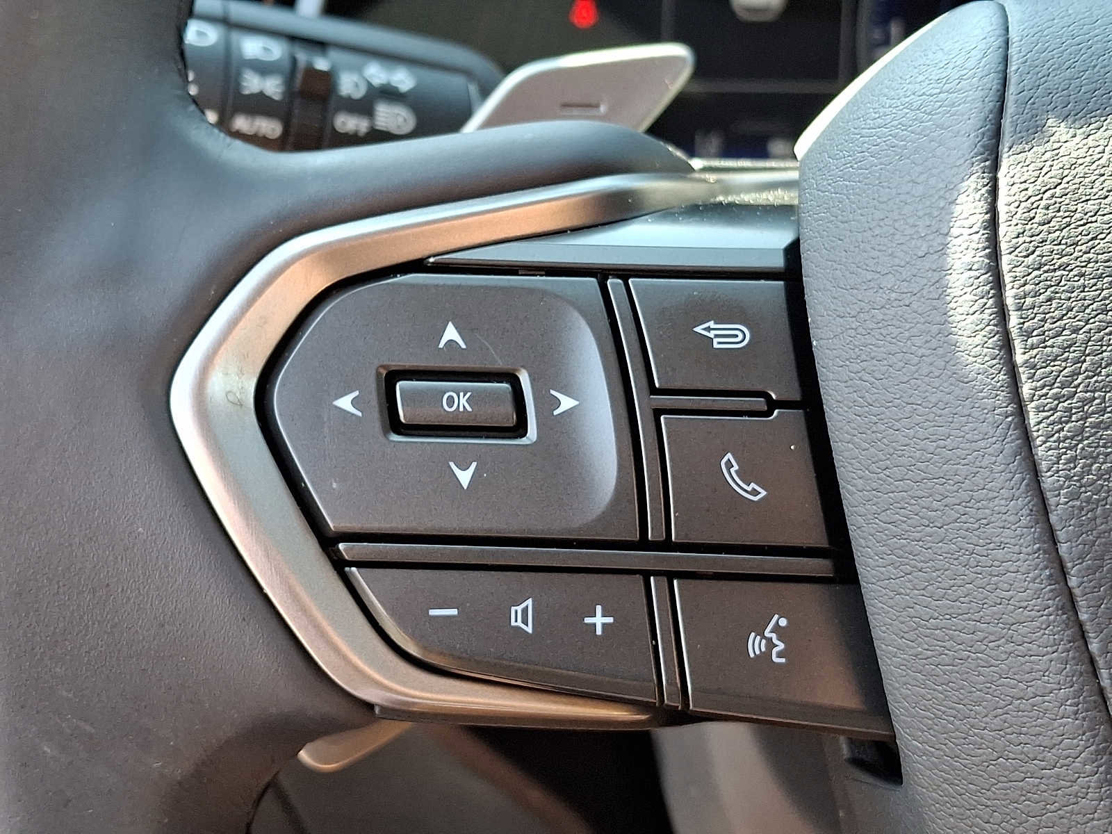 Used 2023 Lexus NX 350 AWD image 18