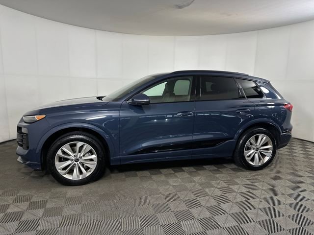 Used 2025 Audi Q6 e-tron Premium Plus w/ Premium Plus RWD image 6