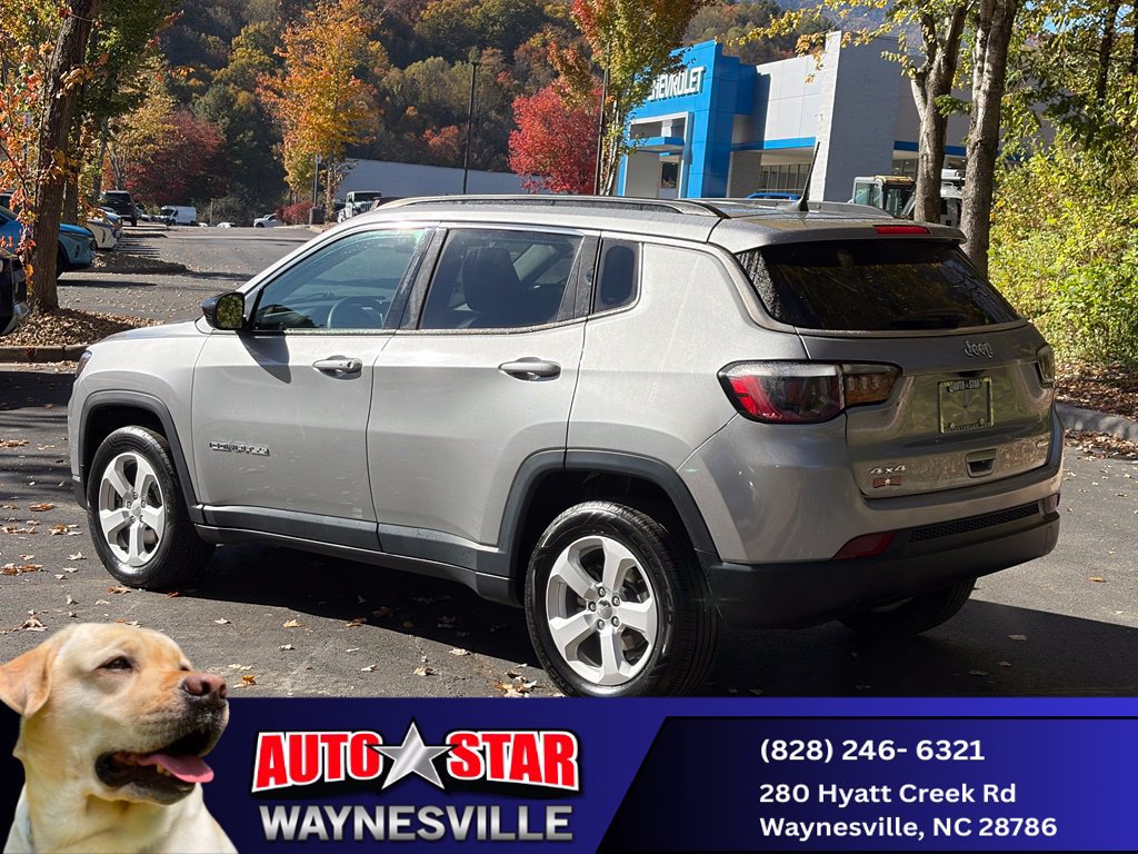 Used 2022 Jeep Compass Latitude AWD/4WD image 5