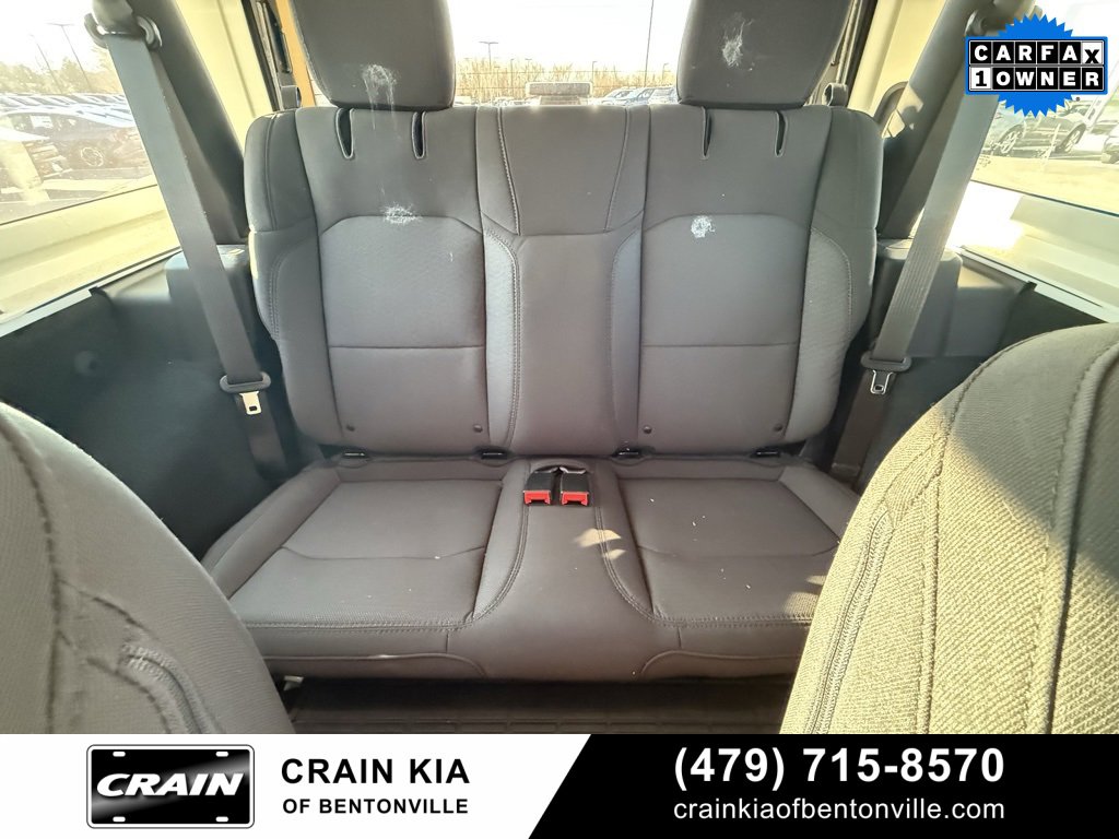 Used 2023 Jeep Wrangler Sport S image 29