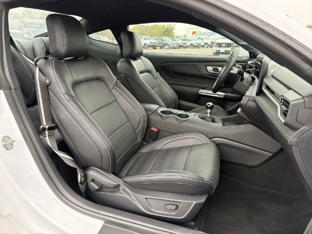 Used 2025 Ford Mustang GT Premium RWD image 24