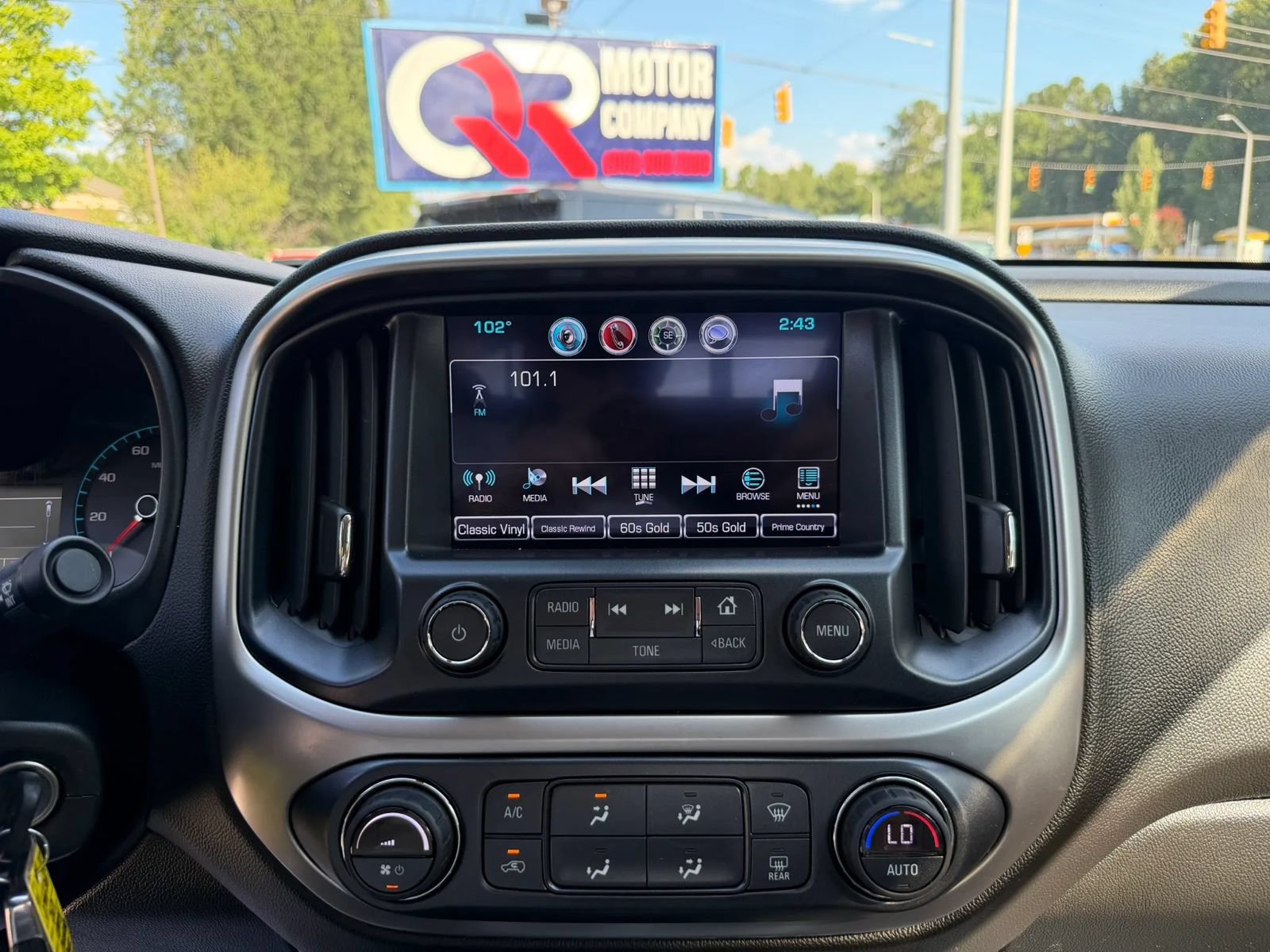 Used 2017 Chevrolet Colorado ZR2 AWD/4WD image 16