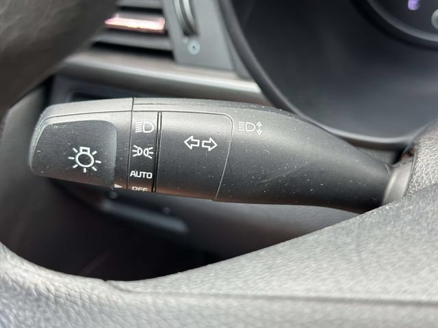 Used 2018 Kia Optima LX FWD image 24