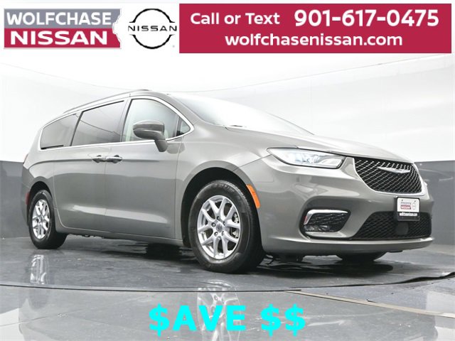 Used 2022 Chrysler Pacifica Touring-L image 26