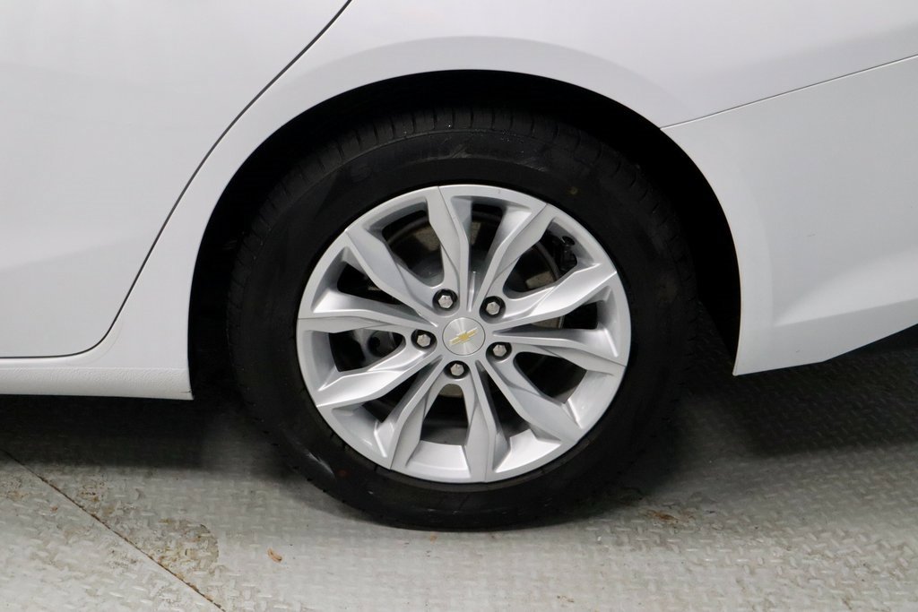 Used 2024 Chevrolet Malibu LT image 18