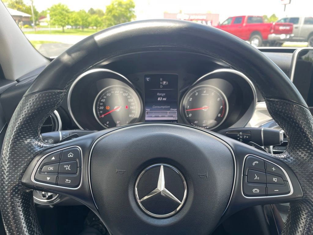 Used 2015 Mercedes-Benz C 300 4MATIC Sedan image 23