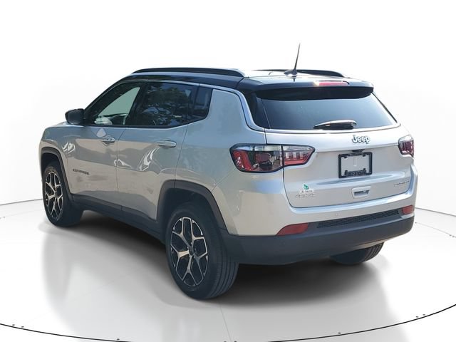 New 2026 Jeep Compass Limited w/ Sun, Sound & Navigation Group AWD/4WD image 3