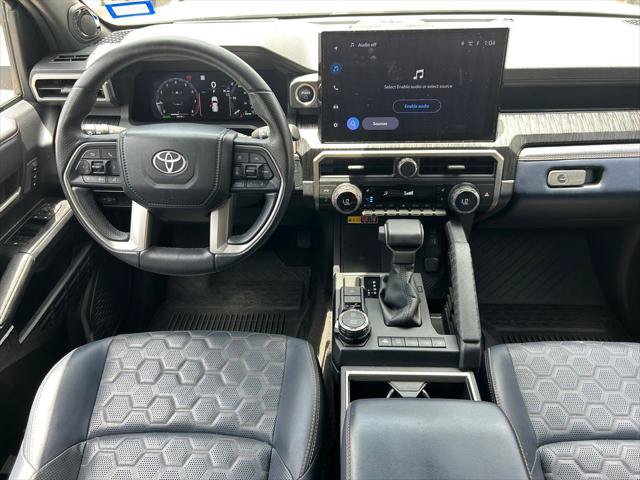 Certified 2025 Toyota 4Runner Platinum AWD/4WD image 19