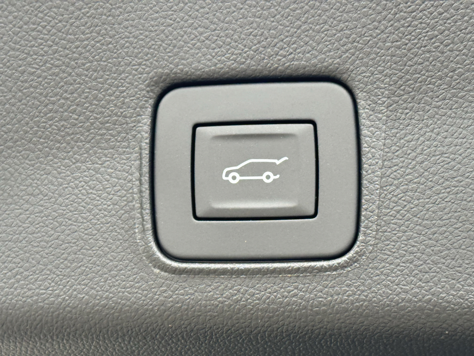 New 2026 Chevrolet TrailBlazer LT w/ Convenience Package FWD image 21
