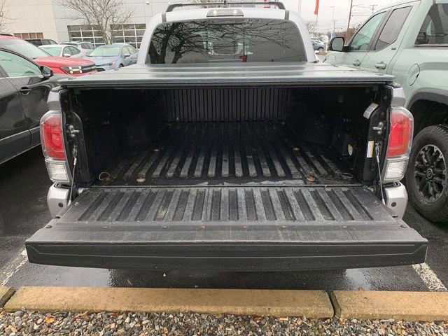 Used 2020 Toyota Tacoma TRD Off-Road w/ Technology Package image 29