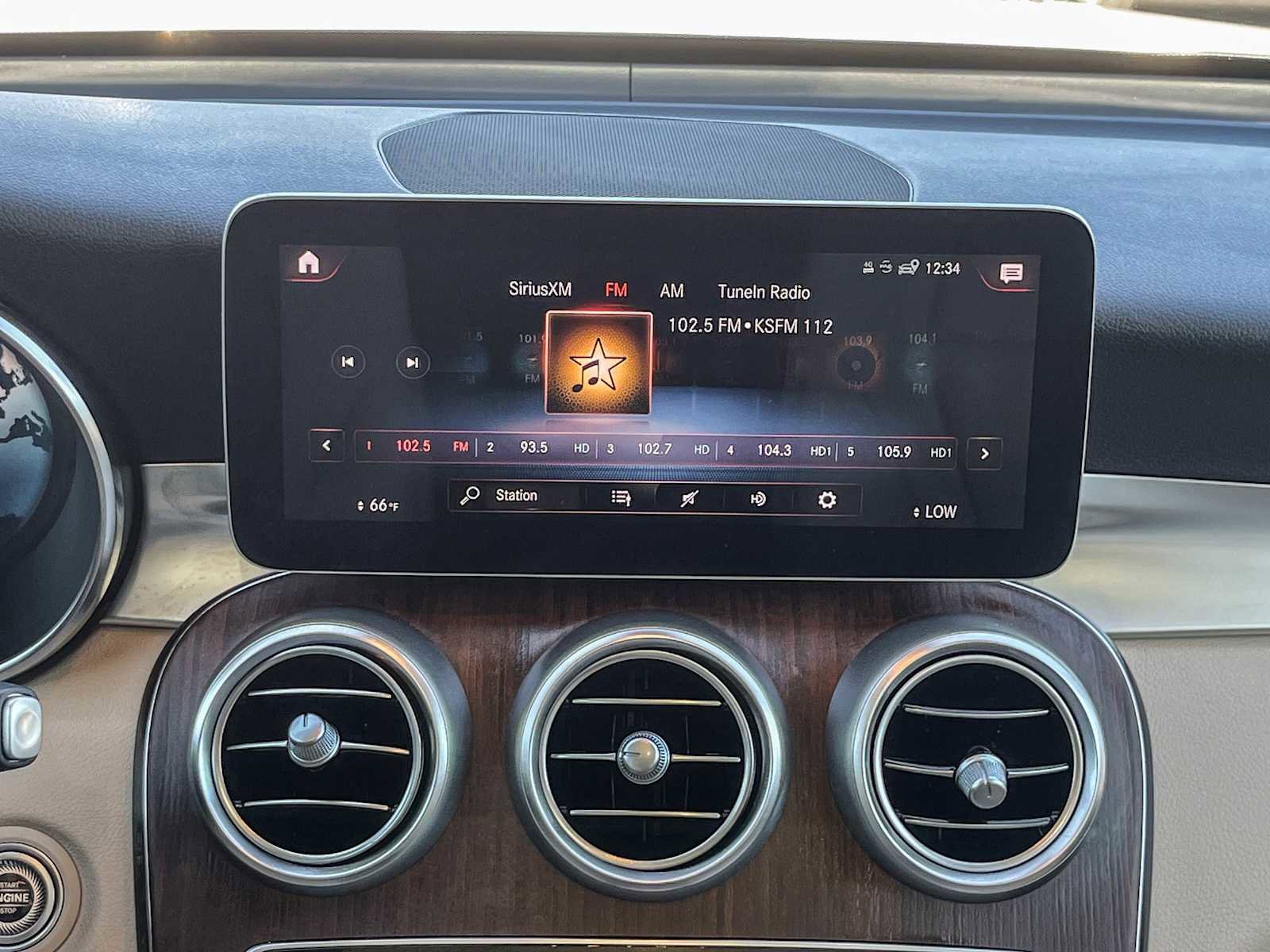 Used 2022 Mercedes-Benz GLC 300 image 13