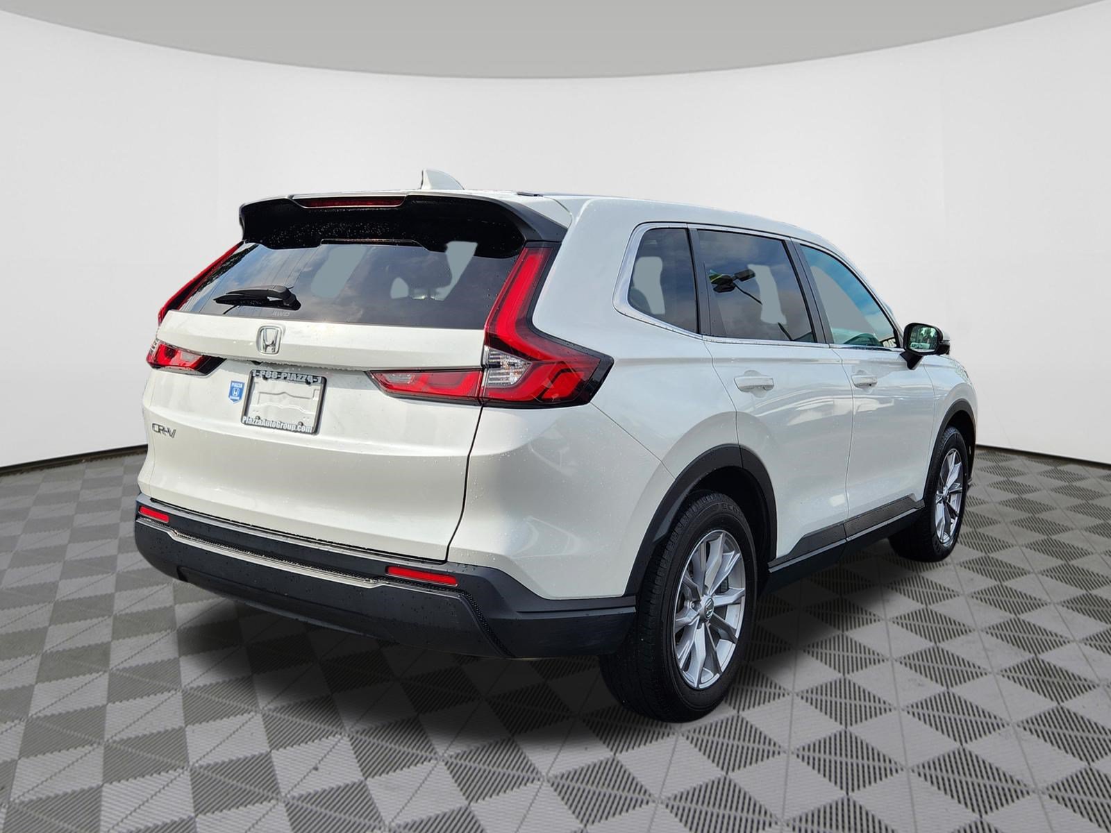 Certified 2025 Honda CR-V EX image 4