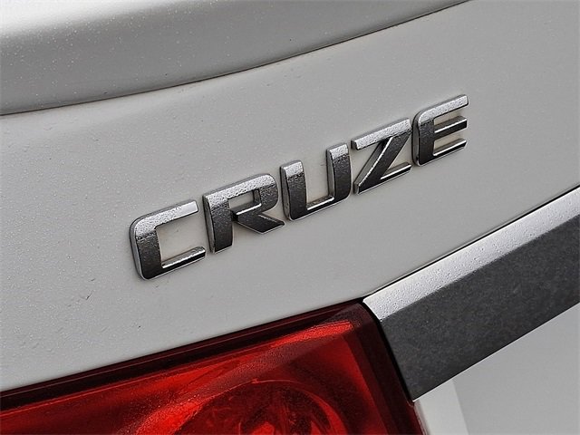 Used 2013 Chevrolet Cruze LT w/ All-Star Edition image 24