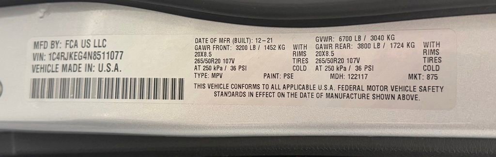 Used 2022 Jeep Grand Cherokee L Summit w/ Advanced Protech Group IV AWD/4WD image 32