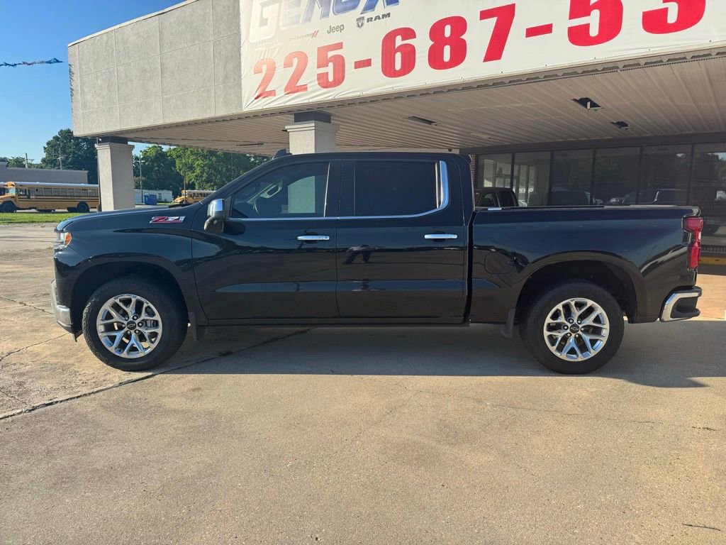 Used 2021 Chevrolet Silverado 1500 LTZ w/ Z71 Off-Road Package AWD/4WD image 3