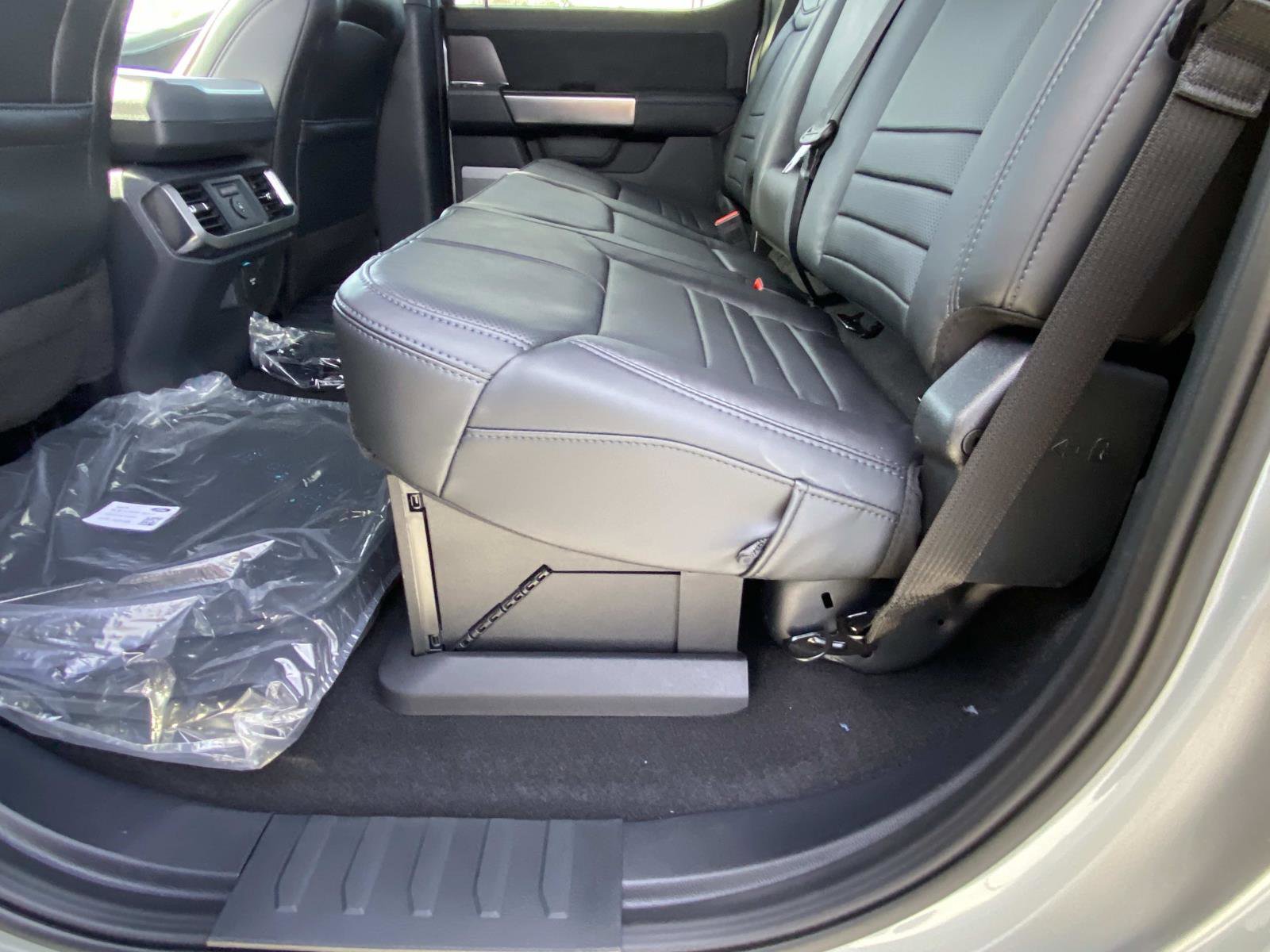 New 2025 Ford F150 Platinum w/ FX4 Off-Road Package image 11