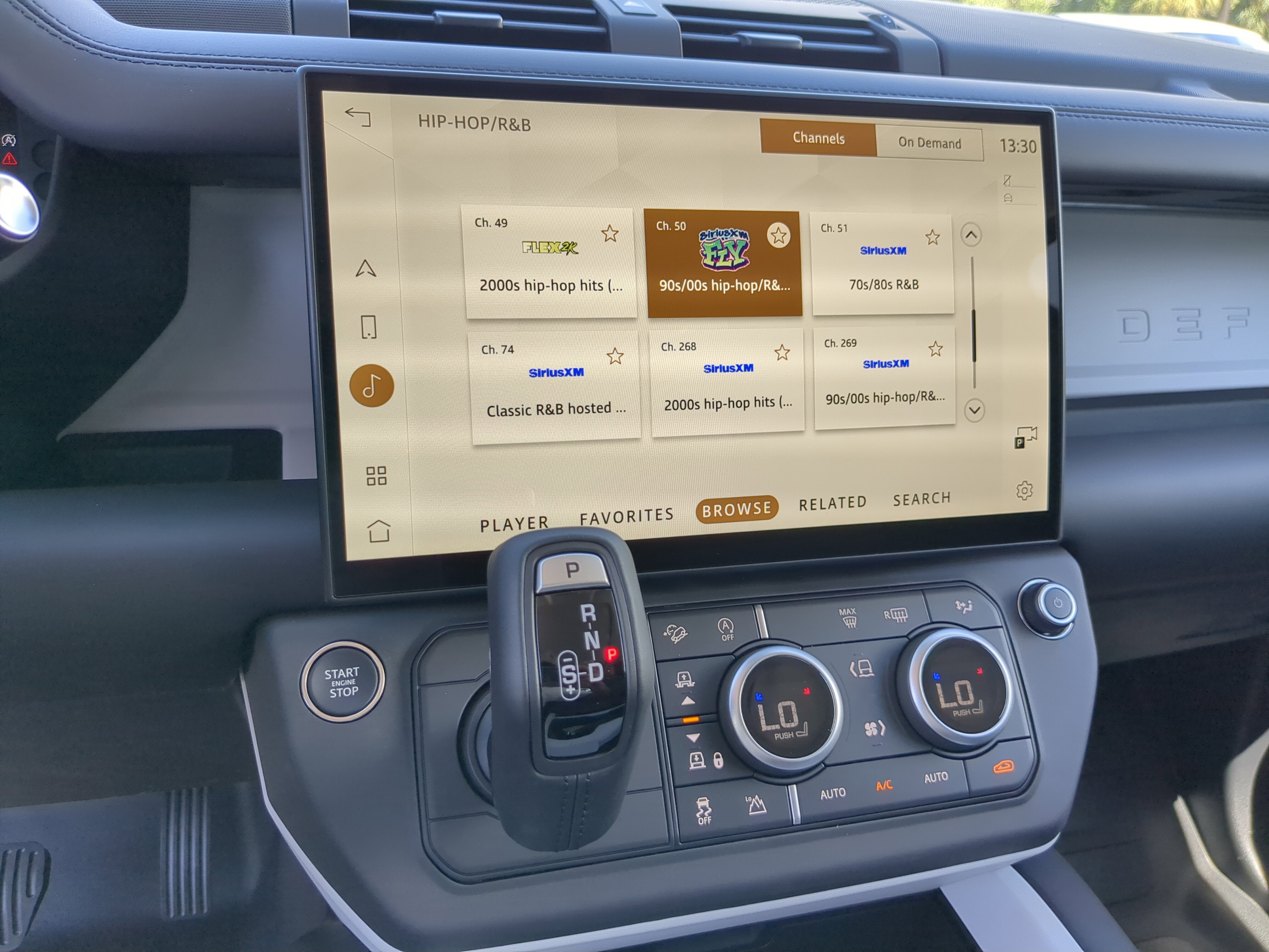 New 2026 Land Rover Defender 110 S image 22