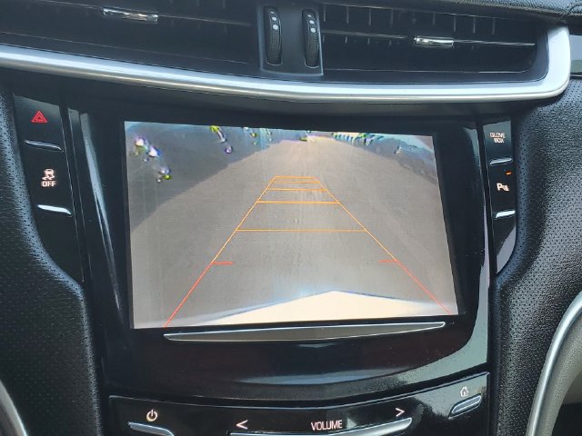 Used 2013 Cadillac XTS Luxury AWD/4WD image 29